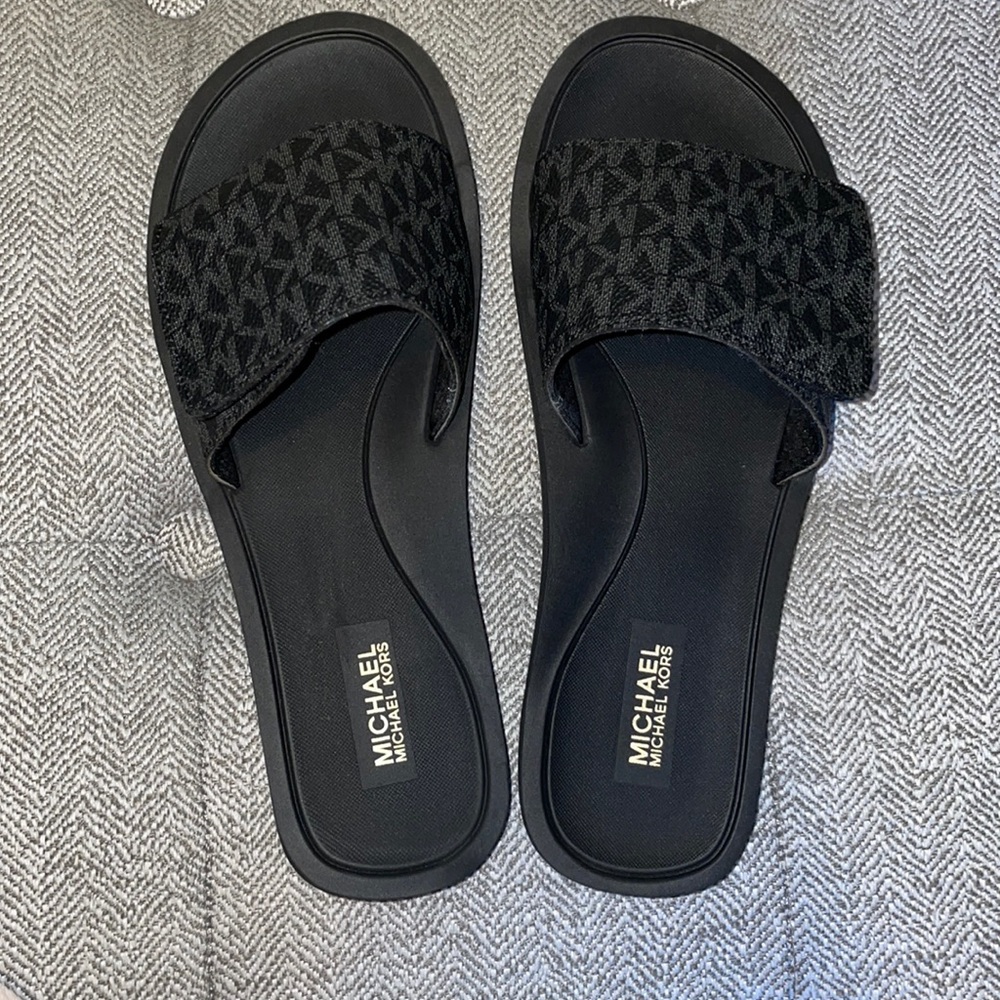 Michael Kors Wade Slide